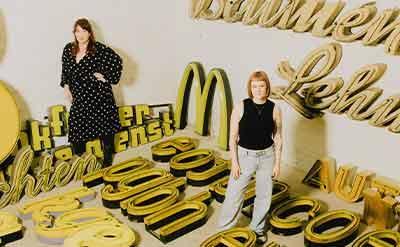 Porträt-Shooting Ad Girls Club für die absatzwirtschaft